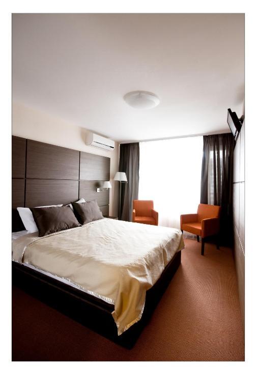 Hotel Mirniy Resort Odessa Phòng bức ảnh