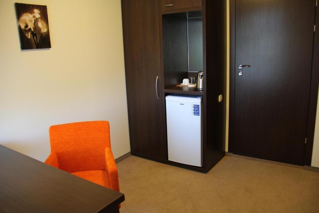 Hotel Mirniy Resort Odessa Phòng bức ảnh